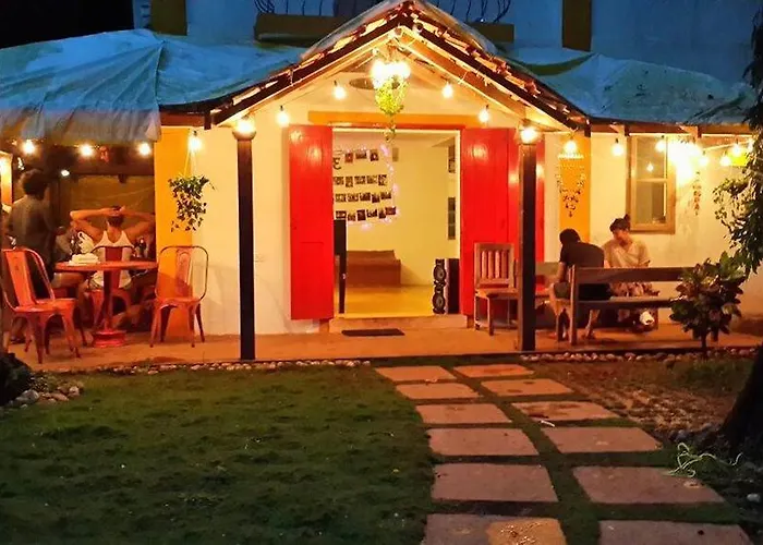 Red Door Hostel Anjuna